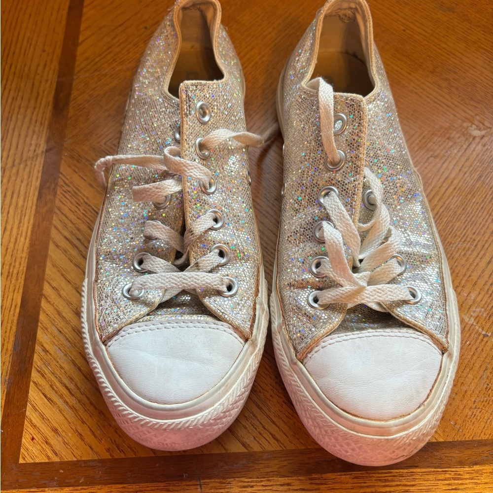 Sparkle Silver Converse Sneakers Women’s Size 8 Low Top